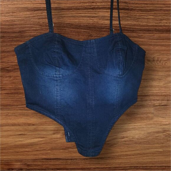 NEW Mass Selfie Women's Blue Zip Up Adjustable Thin Strap Denim Vest Top sz M We - Picture 3 of 7